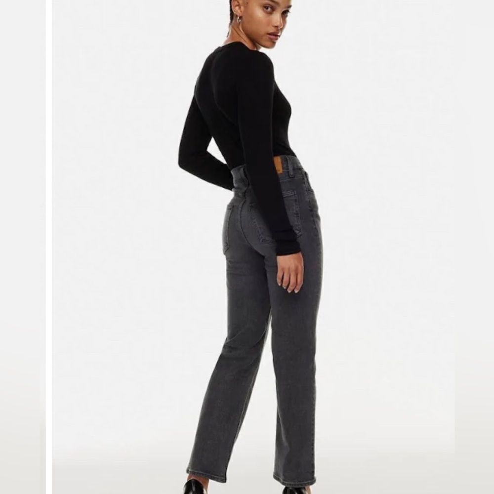 Aritzia Denim Forum Arlo High Rise Straight Leg Jeans 24 - Picture 6 of 15